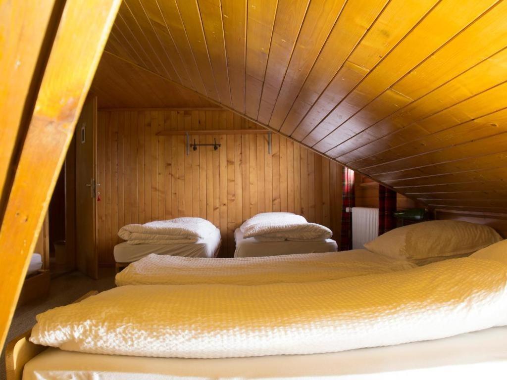Hotel Refuge De Plan-Francey Moleson Exteriér fotografie